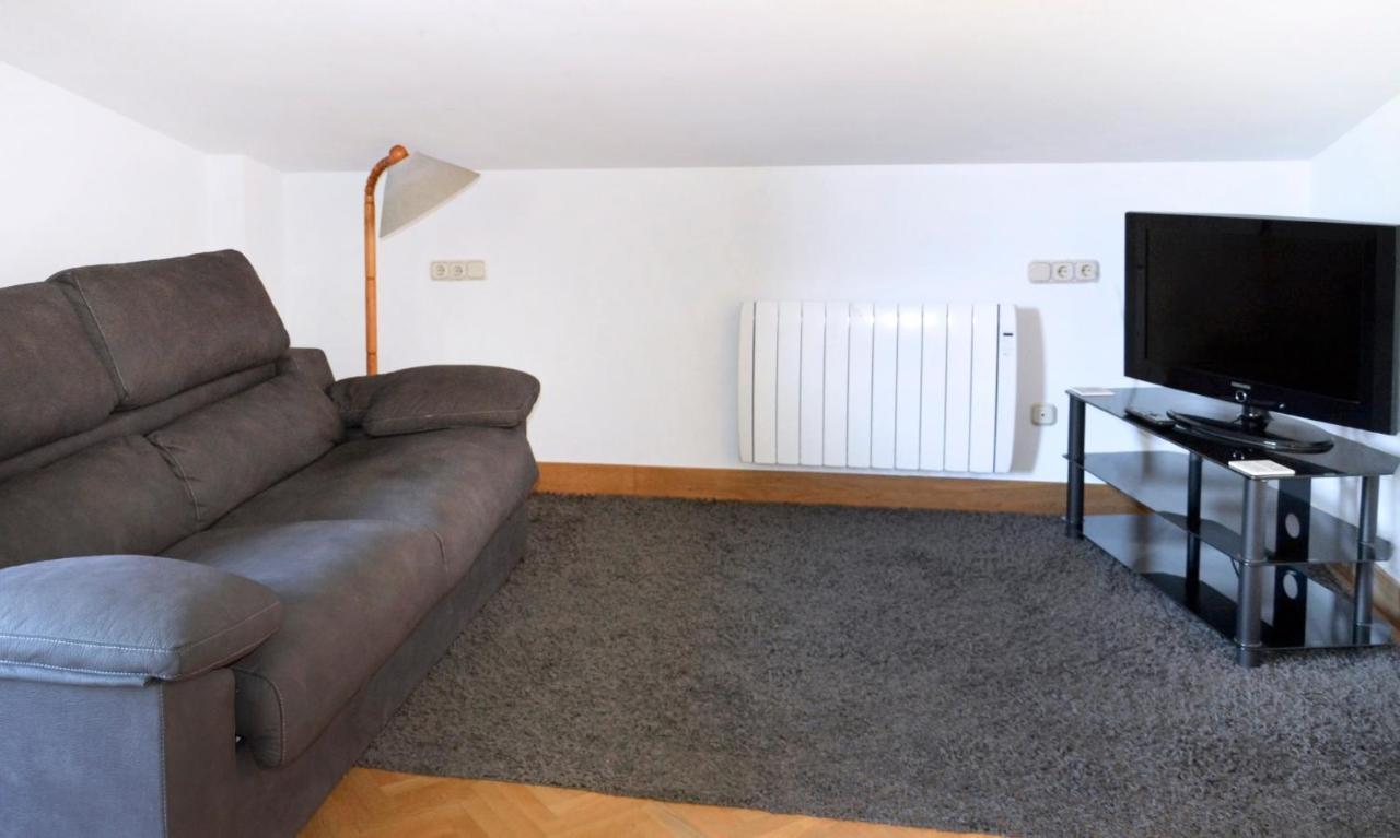 Apartamento En Villa Con Parking Añorga-Lugariz المظهر الخارجي الصورة